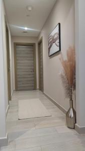 Fotografie z fotogalerie ubytování New Appartement sur JVC v Dubaji