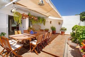 A patio or other outdoor area at Vcv Bungalow Belda