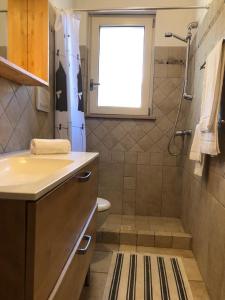 Koupelna v ubytování Odegos Mono & Trilo + 49 fotografií