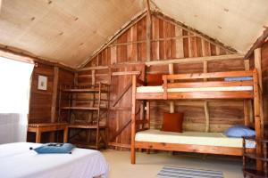 Postel nebo postele na pokoji v ubytování Kokoa Sands - Ankasy Madagascar