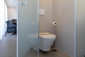 Alidreams Lola Center Apartamentos的一间浴室