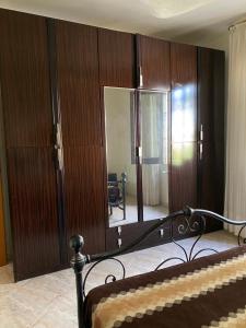 Posteľ alebo postele v izbe v ubytovaní Villa singola a 1300 mt dal mare