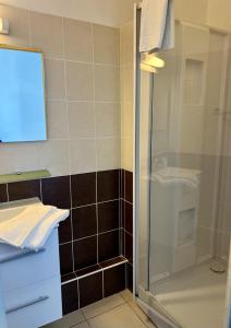 Imagen de la galería de Chez Marco, en La Gouesnière 34 fotos más