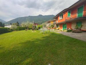 Nespecifikovaný výhled na hory nebo výhled na hory při pohledu z bed and breakfast
