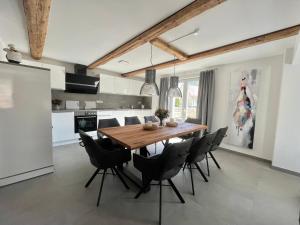 Kuchyň nebo kuchyňský kout v ubytování Ferienhaus „Am Sandstein“