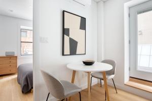 Gallery image of SoHo 1br w outdoor space in-unit wd NYC-1142 in New York