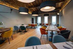Posezení v ubytování Locanda Moderna Carlambroeus