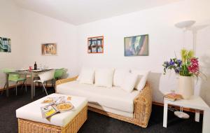 Gallery image of Appartamento Romantica 35 in Manerba del Garda