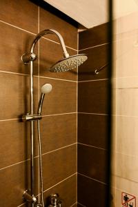 O baie la Thessaloniki Center Modern Apartment