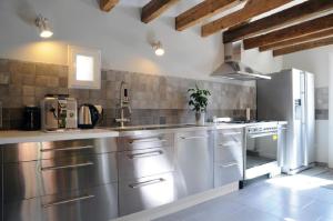 Nhà bếp/bếp nhỏ tại Gîte le "Pressoir"