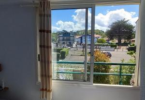 Foto dalla galleria di Appartement bord de mer très lumineux 2/4 pers. - Vue inoubliable a Hendaye
