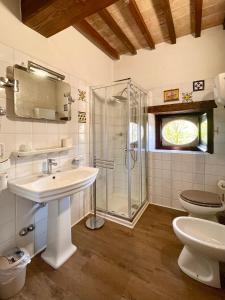 Koupelna v ubytování Relais Oroscopo