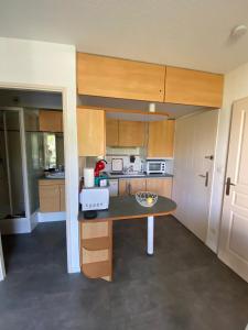 Fotografia z galérie ubytovania Joli appartement aux Minimes v destinácii La Rochelle