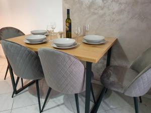 Afbeelding uit fotogalerij van Apartments Mira in Baška