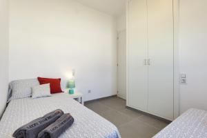 Posteľ alebo postele v izbe v ubytovaní LEON INMO Apartment Ariel - 12354