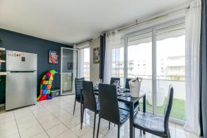 Dining area sa apartment