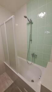 Kúpeľňa v ubytovaní Apartmán Pálenica II + 37 fotografií