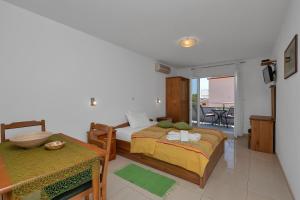Ein Bett oder Betten in einem Zimmer der Unterkunft Villa Juric