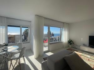 Μια τηλεόραση ή/και κέντρο ψυχαγωγίας στο Durres Currila SUNSET Beach Beaty