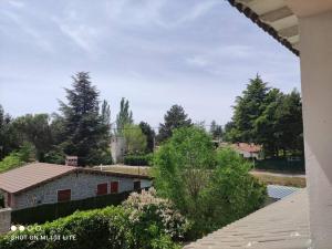 a view from a roof of a house at El Parangón in Herradón de Pinares