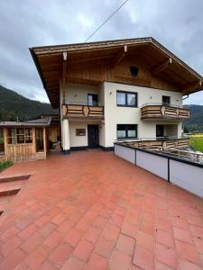 Nespecifikovaný výhled na hory nebo výhled na hory při pohledu z apartmánu