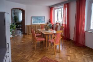 Posezení v ubytování Ferienwohnung Backes + 7 fotografií