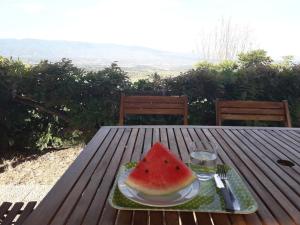 A general mountain view or a mountain view taken from the holiday home