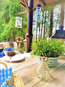 Zahrada ubytování Bungalow direkt am See, mit eigenem Boot