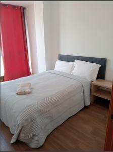Posteľ alebo postele v izbe v ubytovaní Beach side Apartment -Estepona