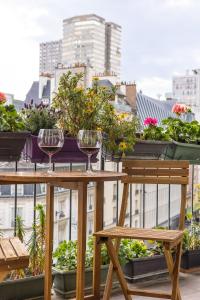 Зображення з фотогалереї помешкання Appt Lumineux -Tour Eiffel -8p у Парижі