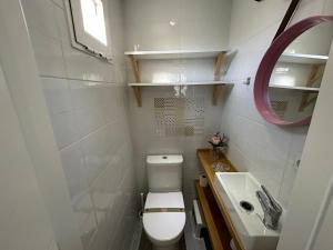Kúpeľňa v ubytovaní Apartamento con jardín privado