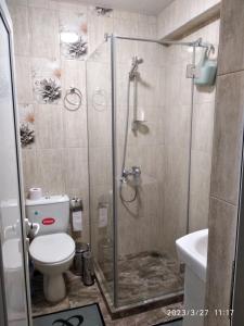 Phòng tắm tại Деспина +17 ảnh