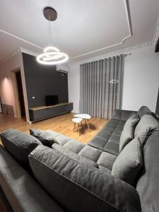 Royal Stay - Image 12