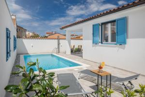 Πισίνα στο ή κοντά στο Spacious holiday house in Istria