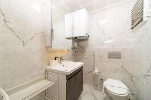 Kép Pleasant Flat with Shared Pool in Kepez szállásáról Antalyában a galériában