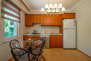 Fotografie z fotogalerie ubytování Peaceful Flat with Shared Pool in Camyuva Kemer v destinaci Antalya