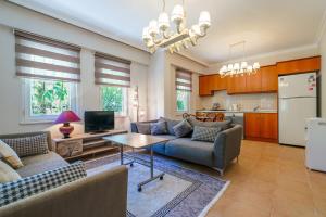 Fotografie z fotogalerie ubytování Peaceful Flat with Shared Pool in Camyuva Kemer v destinaci Antalya