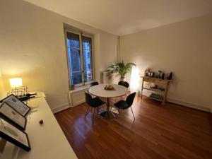 Fotografie z fotogalerie ubytování Logement paisible pour 4 pers. v Ženevě