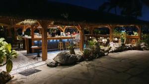 Zahrada ubytování En bord de plage Baie Nettlé, appart 4 couchages tout rénové