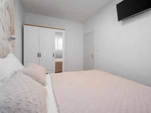 Postel nebo postele na pokoji v ubytování Luxury Apartment Beyond