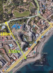 ベナルマデナにあるBenalSun 100 meters from Beachの黄色線道図