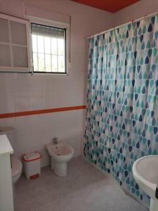Koupelna v ubytování Nuevo!! Apartamento a 900 metros de la Playa.