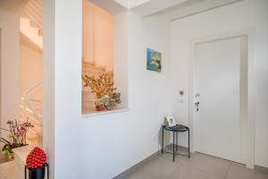 Fotografia z galérie ubytovania Villa Maria con piscina e vista mare v destinácii Castellammare del Golfo