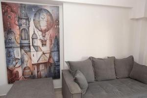 A seating area at Fully equipped flat in Piraeus (Erm_C7)