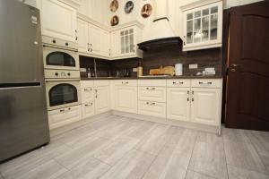 Kuchyň nebo kuchyňský kout v ubytování Apartment Carlsbad