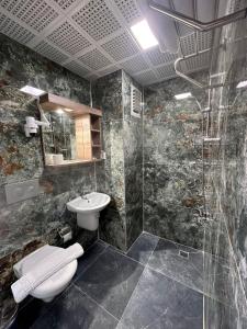 Koupelna v ubytování Kutberk Hotel Kemer