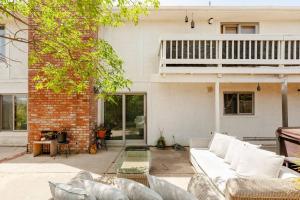 Malibu Holiday Rentals & Homes - California, United States