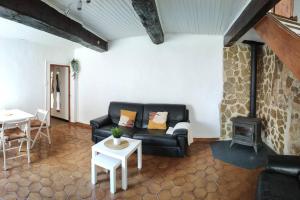 Fotografia z galérie ubytovania Maison de village au cœur du Luberon v destinácii Saint-Martin-de-la-Brasque + 22 fotografií