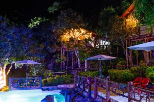Bazén v ubytování Glamping Mirador Santa Fe-Sopetran nebo v jeho okolí