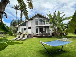 En have udenfor Breezy + Spacious 3/2 House with Bali Hai View